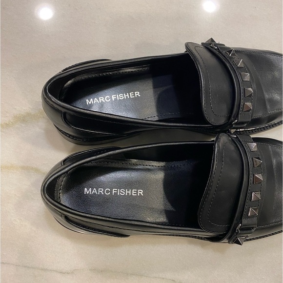 Marc Fisher Loafers size 8 Black Faux Leather Studded - Picture 4 of 13